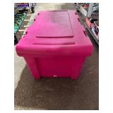 **LOCKING PINK TOTE ON WHEELS