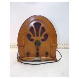 **VINT STYLE RADIO