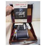 **POLOROID LAND CAMERA MODEL J66 HAS CASE