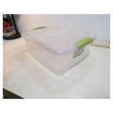 **15QT LOCKING STERILITE TOTE W/LID
