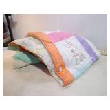 **VINT BABY QUILT HAND KNOTTED