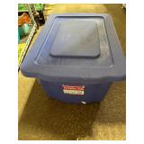 **TOTE W/LID 10GAL