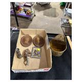 VINT MYSTERY DECOR