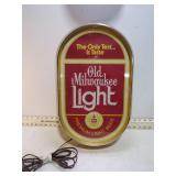 **1980 OLD MILWAUKEE BEER LIGHT NOT PERFECT