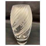 Mikasa Tempest crystal vase with swirls
