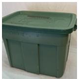 Rubbermaid tote