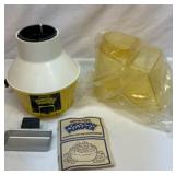 Wear-Ever Popcorn Pumper.  Looks to be new