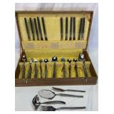 77 piece utensil set