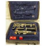 Selmer Bundy Resonite clarinet with case