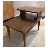 Vtg. step back end table