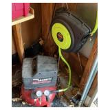Compressor and hose reel set