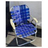 Vtg aluminum patio chair