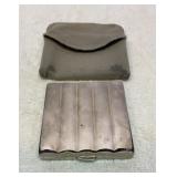 Clinique Compact. Looks unused.