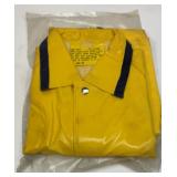 New long vinyl raincoat. Size medium