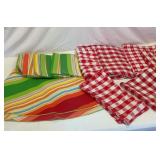 Cloth picnic table tablecloths
