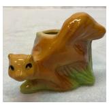 Shawnee squirrel planter