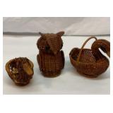 Woven wicker rattan trinket holders