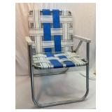 Vtg aluminum patio chair
