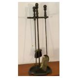 Heavy metal fireplace tool set