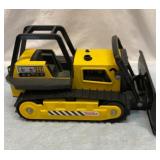 Tonka earthmover. Mostly metal