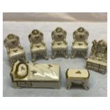Vtg ceramic doll furniture