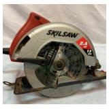 Skilsaw circular saw.  Works.