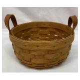 Vtg round Longaberger basket with leather handles