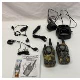 Midland GXT 650 walkie-talkie set