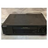 Sony VCR.  Model SLV-675HF.