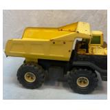 Big Tonka metal and plastic dump truck