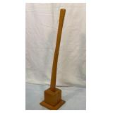 Duluth Trading Co. wood shoe horn 22 inches long