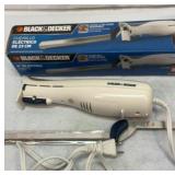 Black & Decker 9 inch electric knife.  Works.