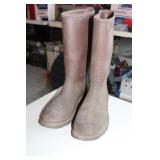 Size 6 Rubber Boots Pickup in Dallas