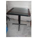 Table Metal Base Wood Top 30 x 24 x 30 Pickup in D
