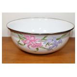GMI Enamel Mixing Bowl 4 1/2 x 10 1/2 GMI Enamel Mixing Bowl 4 1/2 x 10 1/2