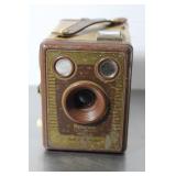Vintage Browie Kodak Six-20 Camera