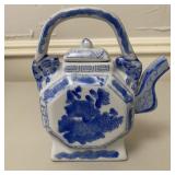 Vintage Blue White Chinoiserie Porcelain Ceramic T