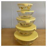 Vintage Imperial Flower Dute Glass Nesting Bowls