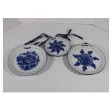 Blue & White Plates Set