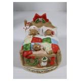 Lefton 1983 Honey Bear Xmas  Music Box