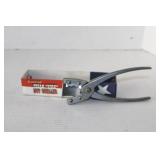 Texan York Nut Sheller