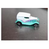 Vintage 1988 Mattel  Hot Wheels 1932 Ford