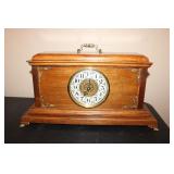 Quartz Mantel ClockWestminister Chime model 12178