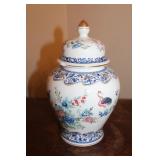 Vintage Ginger Jar Chinoiserier 6 1/2 chip on rim