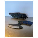 Custom fixed-blade skinner knife with a multi-tonh