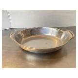 Vintage silver-tone metal oval serving dish featu.