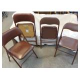 4 PADDED FOLDING CHAIR