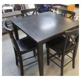 PUB TABLE AND 4 CHAIRS NEEDS PAINTING