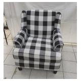 BLACK AND WHITE CHECKER PATTERN CHAIR