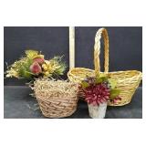 BASKETS & FLORAL ARRANGEMENTS
